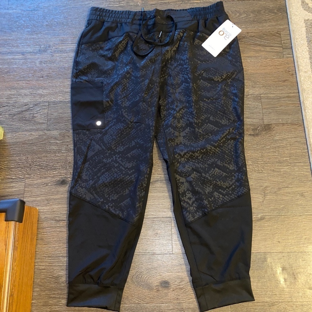 Barco Uniforms XL petite black 3 pocket cargo jogger new nwt